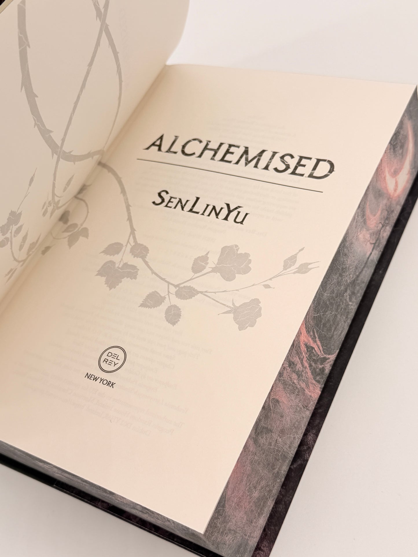 Alchemised by SenLinYu (B&N Exclusive Edition)